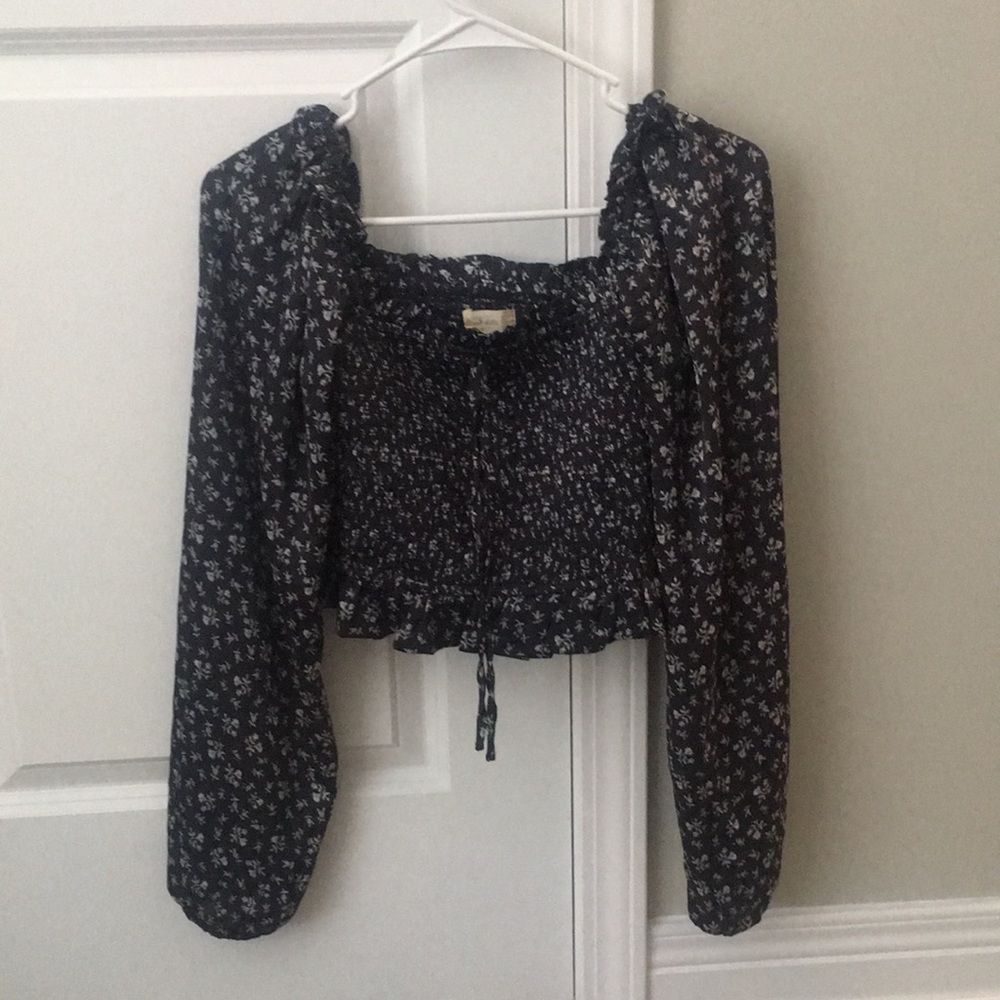Altar’d State floral cropped blouse